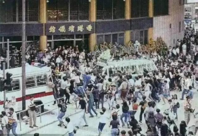 黄家驹死亡档案（1993年黄家驹意外离世）(6)