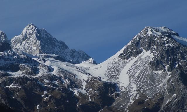 赤道雪山，为什么赤道附近也会有雪山？图9