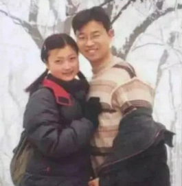 王迅个人资料： 放任小三辱原配，成名后抛弃糟糠之妻，“渣男”王迅是如何炼成的