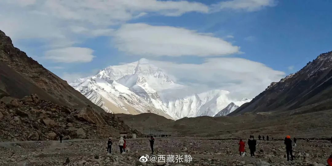 珠穆朗玛峰第一个登顶的人是谁（历史上的今天，人类第一次登上珠穆朗玛）