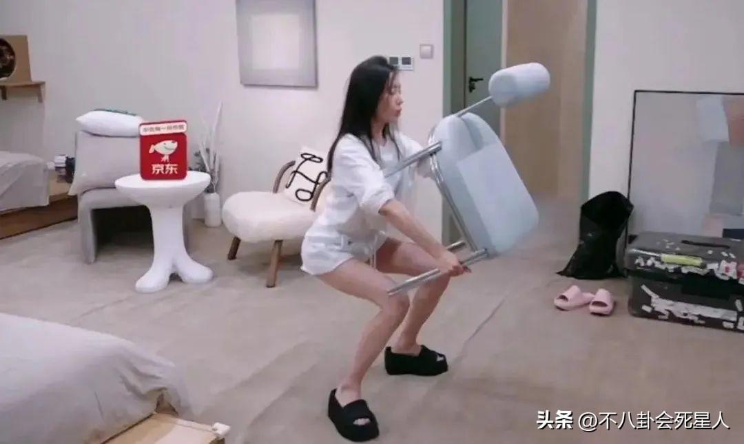 女星的有效健身VS无效健身，殷桃有女人味，金晨变“金刚芭比”