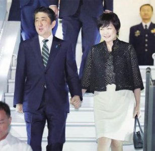 ​安倍昭惠为什么没有生儿育女，安倍昭惠无法生育的原因