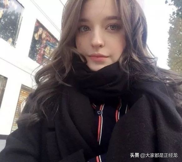 【ins推荐】爆红全网的天使级战斗民族自然美女Angelina Danilova