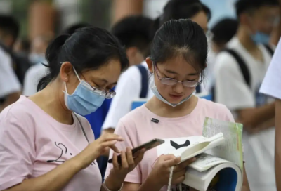 ​考不上普高就上民办高中合适吗（中考没能考上普高，学生选择民办还是职高？过