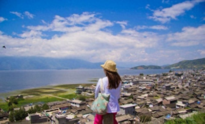 ​云南旅游必备衣物，这样穿搭随手一拍都能是大片，云南旅游攻略