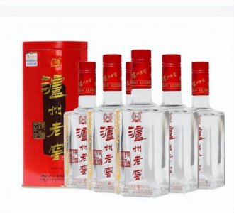 ​极酒价格(极酒客是加盟店吗)