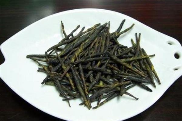 苦丁茶大叶好还是小叶好 大叶苦丁茶和小叶区别