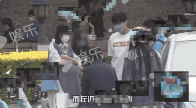 ​张若昀带老婆外出野餐散心 宠溺抚摸唐艺昕孕肚尽显甜蜜