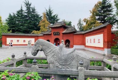 ​全国最著名的十大寺庙（最受香客礼敬的十家寺庙）