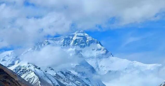 旅游中国十大名山简介（央视评中国十大名山）  3