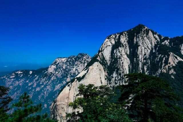 旅游中国十大名山排行：武夷山上榜，泰山居榜首  5